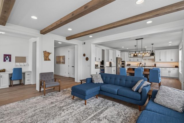 6432 Red Cedar Drive, Chaska, MN 55318