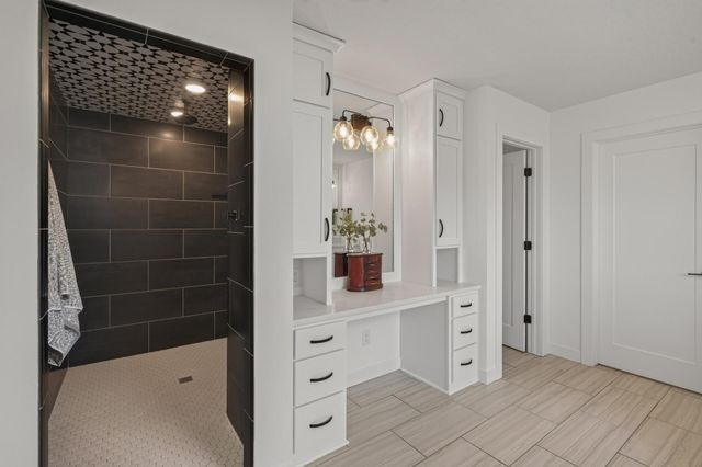 6432 Red Cedar Drive, Chaska, MN 55318