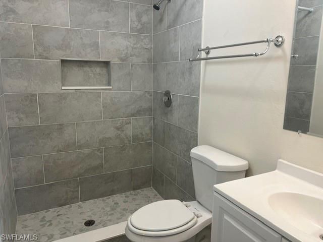 16 Greenwood AVE, Lehigh Acres, FL 33936