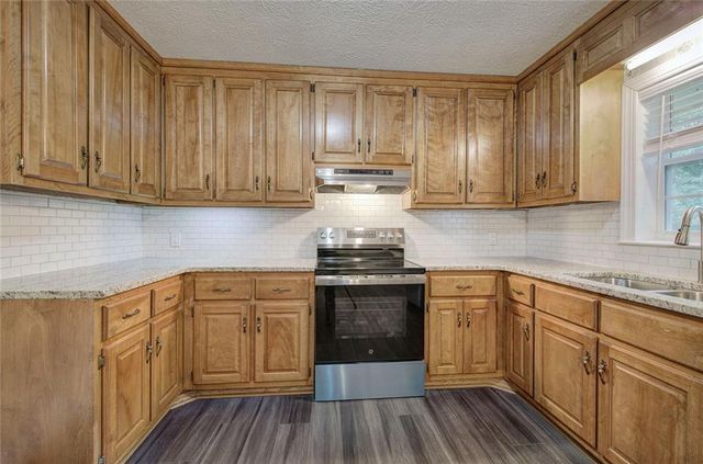 23 Thrasher SW Road, Cartersville, GA 30120