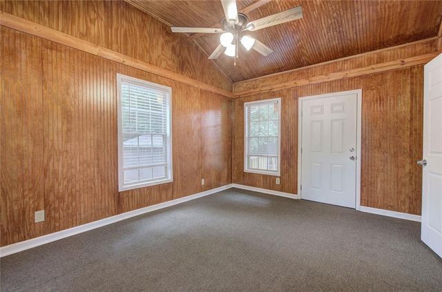 23 Thrasher SW Road, Cartersville, GA 30120