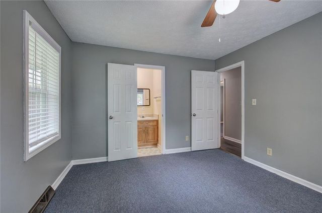 23 Thrasher SW Road, Cartersville, GA 30120