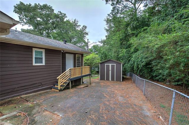 23 Thrasher SW Road, Cartersville, GA 30120