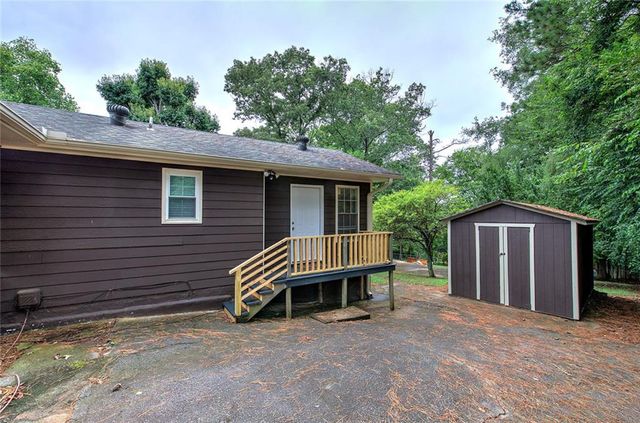 23 Thrasher SW Road, Cartersville, GA 30120