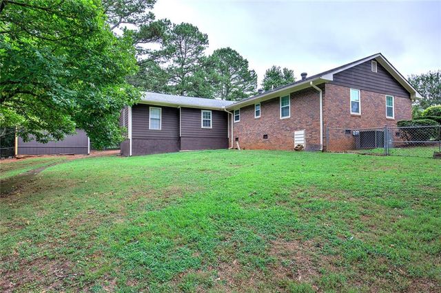 23 Thrasher SW Road, Cartersville, GA 30120