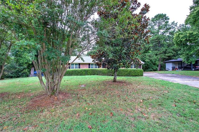 23 Thrasher SW Road, Cartersville, GA 30120