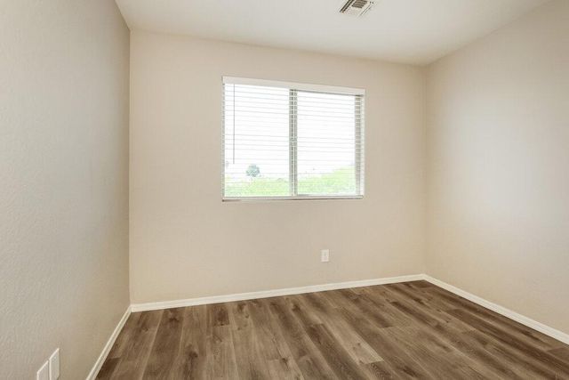 8889 W Cameron Drive, Peoria, AZ 85345