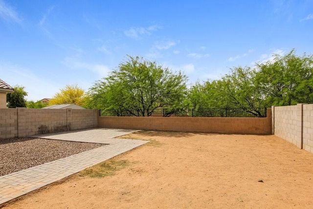 8889 W Cameron Drive, Peoria, AZ 85345