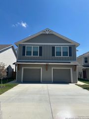 10220 Eaglewood Nook 101, San Antonio, TX 78252