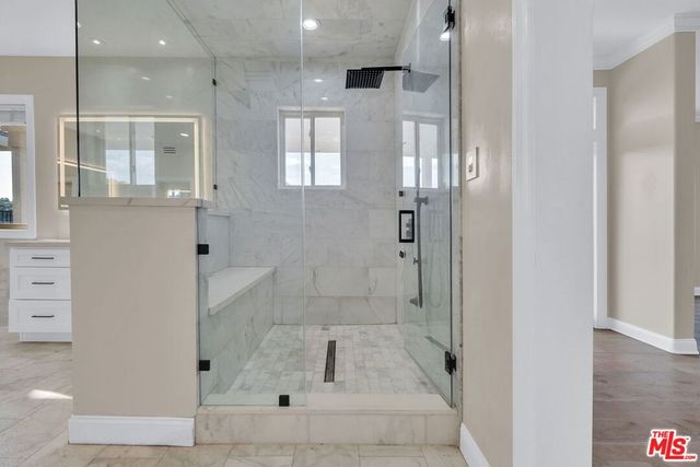 8041 Bulwer Drive, Los Angeles, CA 90046