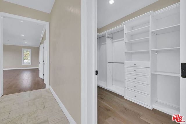 8041 Bulwer Drive, Los Angeles, CA 90046