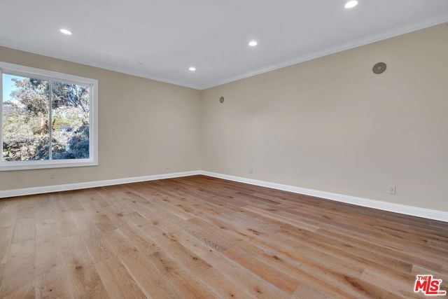 8041 Bulwer Drive, Los Angeles, CA 90046