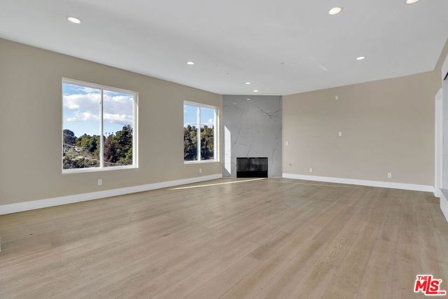 8041 Bulwer Drive, Los Angeles, CA 90046