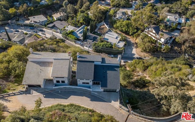 8041 Bulwer Drive, Los Angeles, CA 90046