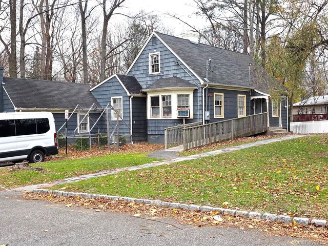 93 College Road, Monsey, NY 10952