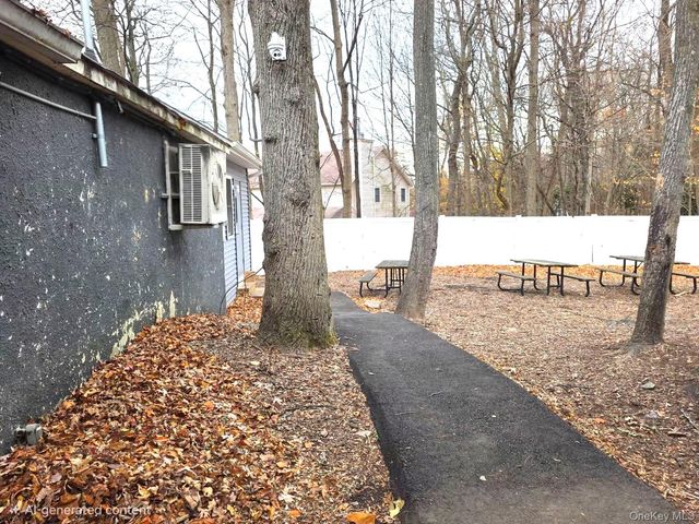 93 College Road, Monsey, NY 10952