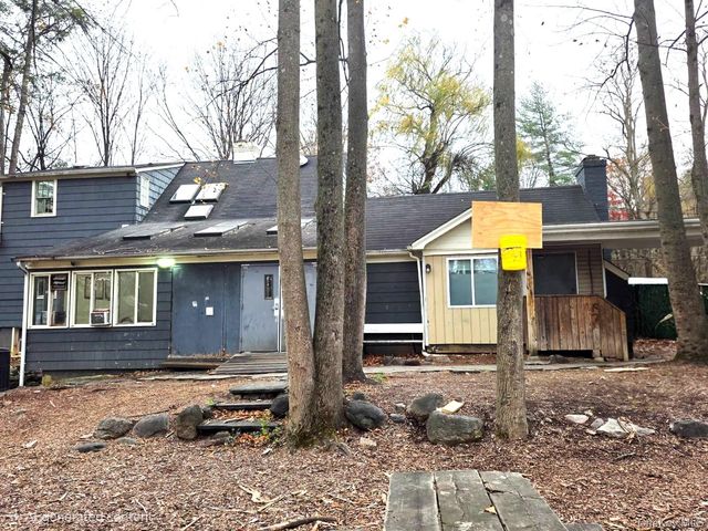 93 College Road, Monsey, NY 10952