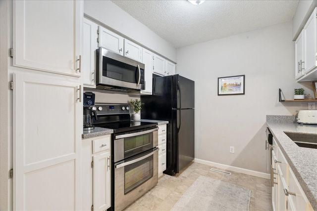 1410 Kodiak Court, Coralville, IA 52241