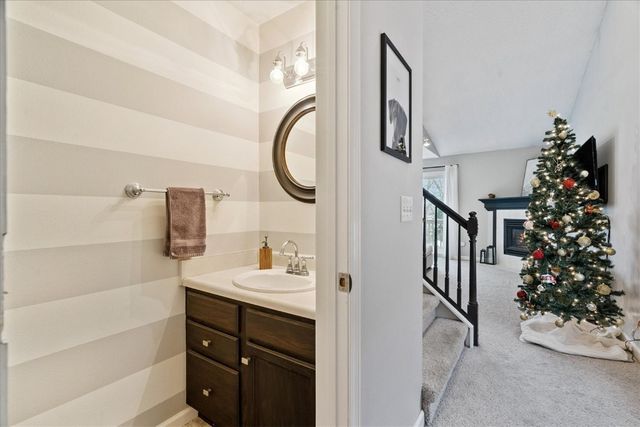 1410 Kodiak Court, Coralville, IA 52241