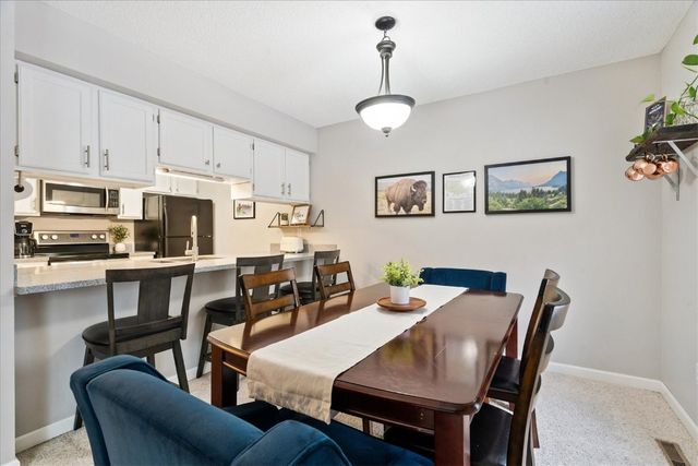 1410 Kodiak Court, Coralville, IA 52241