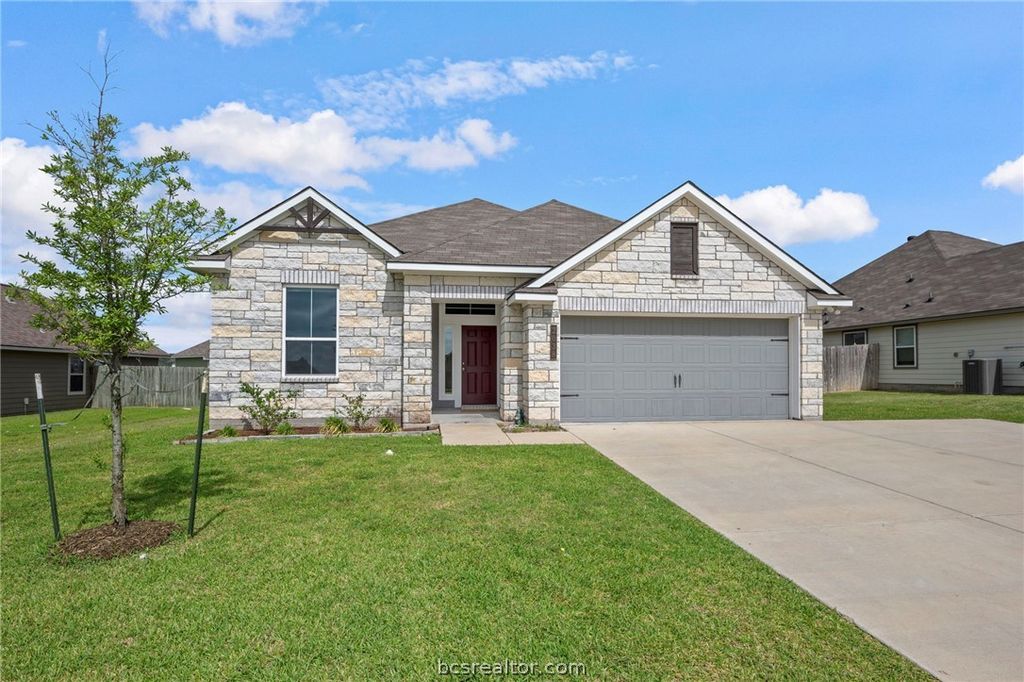 2038 Viva Road, Bryan, TX 77807 — photo 2