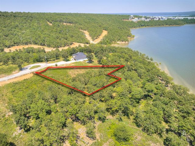 37 Pebble Ridge Road, Eufaula, OK 74432