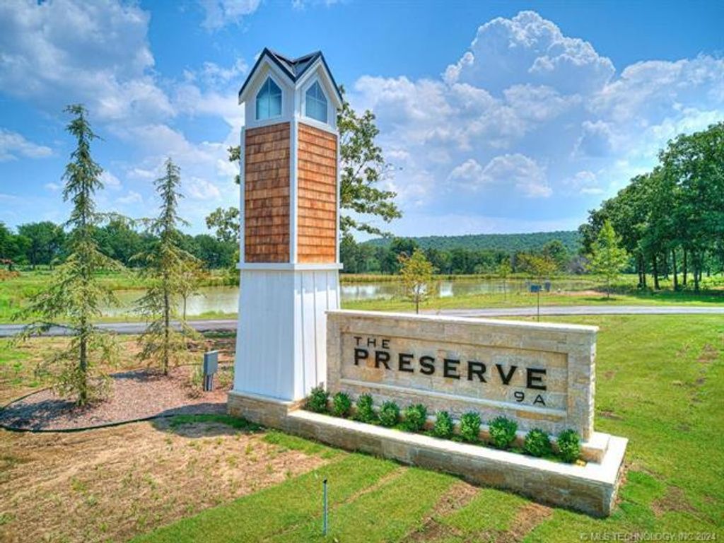 37 Pebble Ridge Road, Eufaula, OK 74432