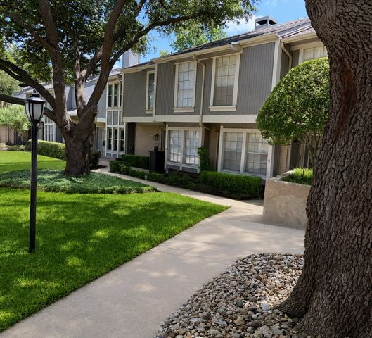 7512 Woodthrush Drive 20, Dallas, TX 75230