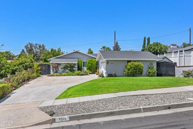 1305 Valley View Avenue, Pasadena, CA 91107
