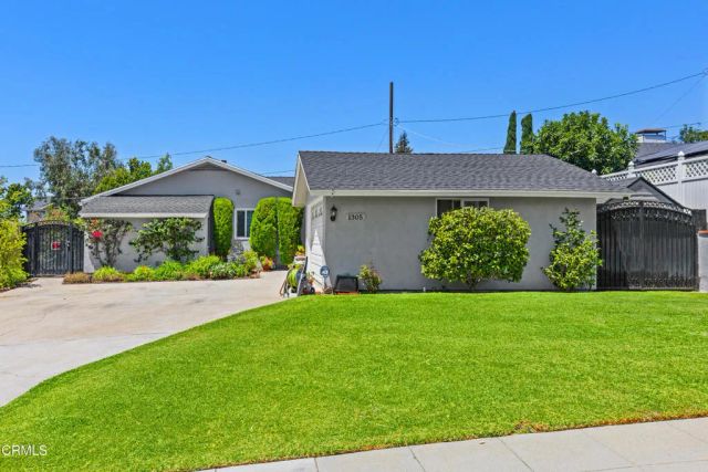 1305 Valley View Avenue, Pasadena, CA 91107