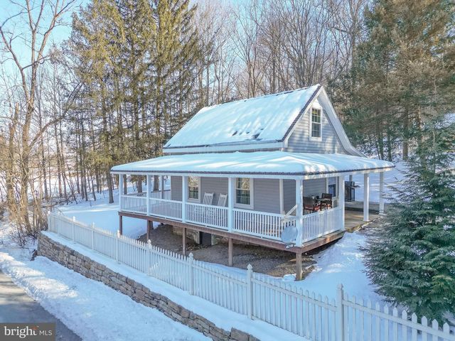 940 DEIBLER GAP RD, Dalmatia, PA 17017