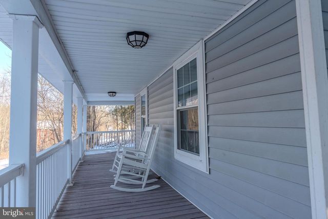 940 DEIBLER GAP RD, Dalmatia, PA 17017