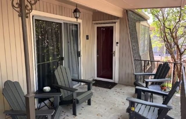 5311 Fleetwood Oaks Avenue 267, Dallas, TX 75235