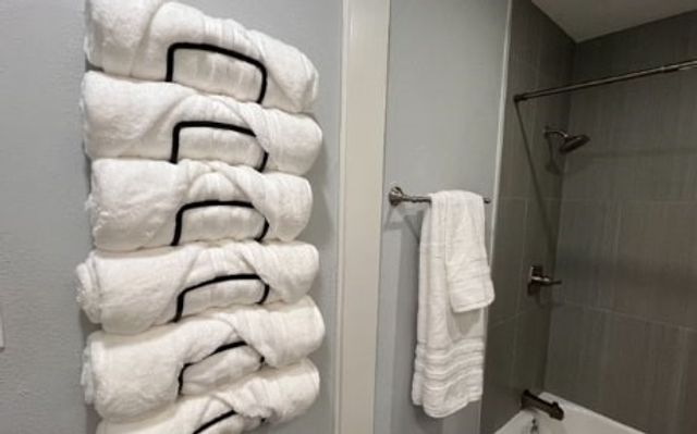 5311 Fleetwood Oaks Avenue 267, Dallas, TX 75235