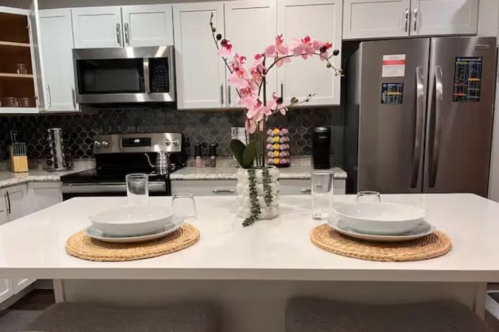 5311 Fleetwood Oaks Avenue 267, Dallas, TX 75235