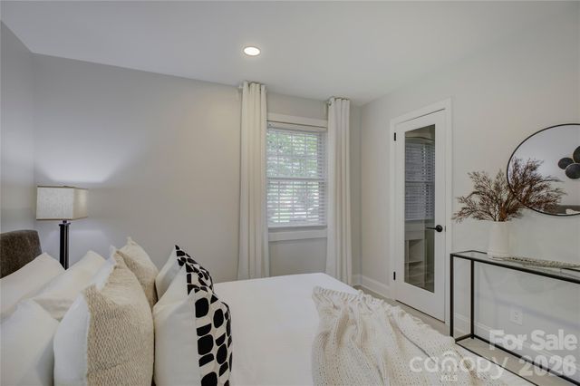 5009 Milford Road, Charlotte, NC 28210