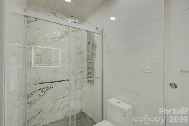 5009 Milford Road, Charlotte, NC 28210