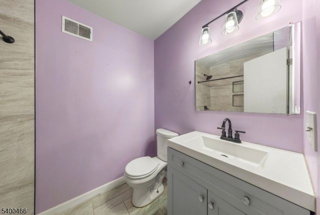 32 Rhea Run, Hampton Twp., NJ 07860