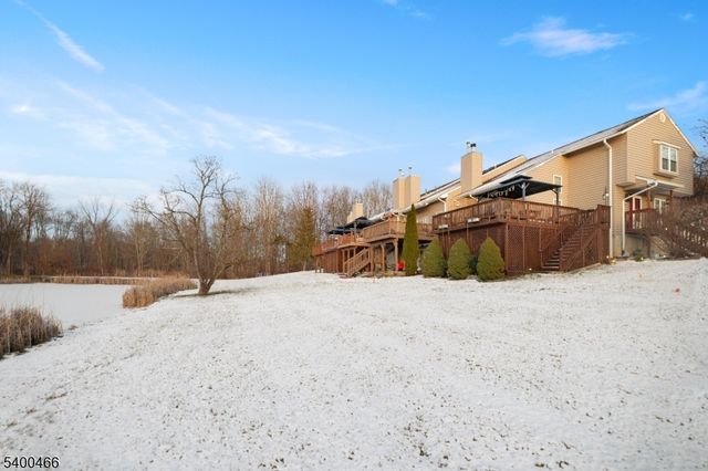 32 Rhea Run, Hampton Twp., NJ 07860