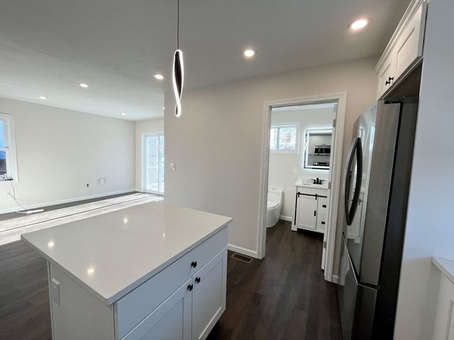 22 Kelly Ave, Fitchburg, MA 01420