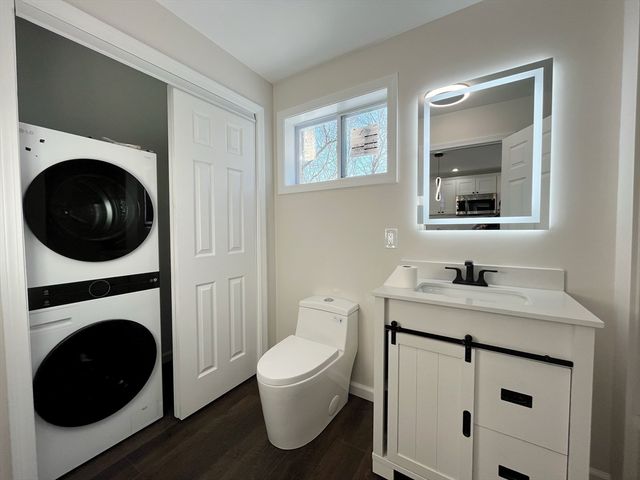 22 Kelly Ave, Fitchburg, MA 01420