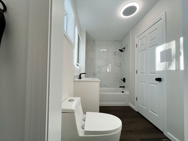 22 Kelly Ave, Fitchburg, MA 01420