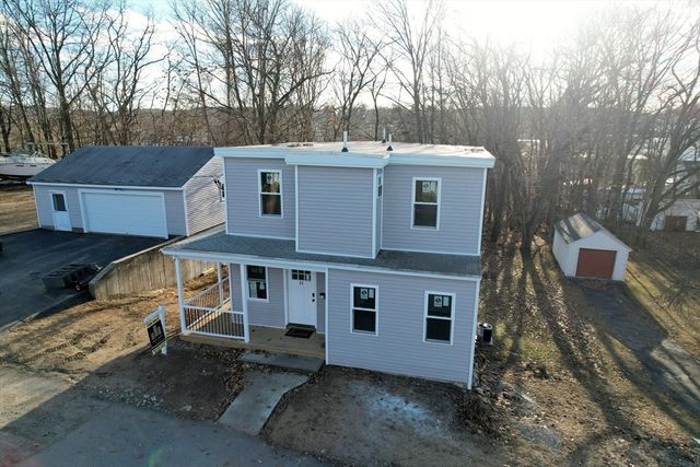 22 Kelly Ave, Fitchburg, MA 01420