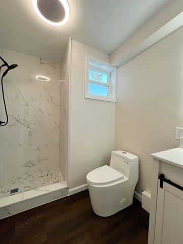 22 Kelly Ave, Fitchburg, MA 01420