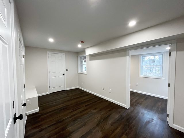 22 Kelly Ave, Fitchburg, MA 01420