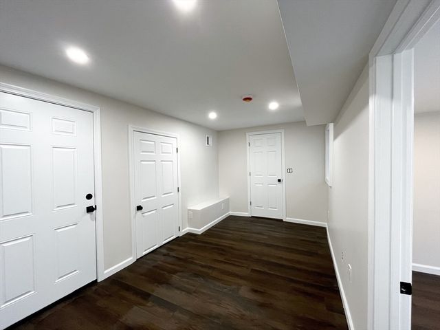 22 Kelly Ave, Fitchburg, MA 01420