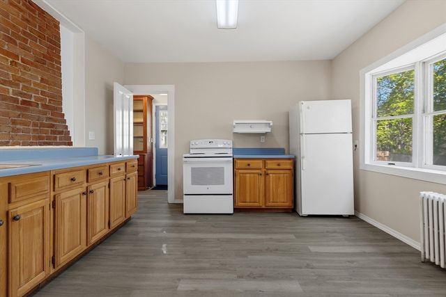 10 Oak Bluff St, Medford, MA 02155