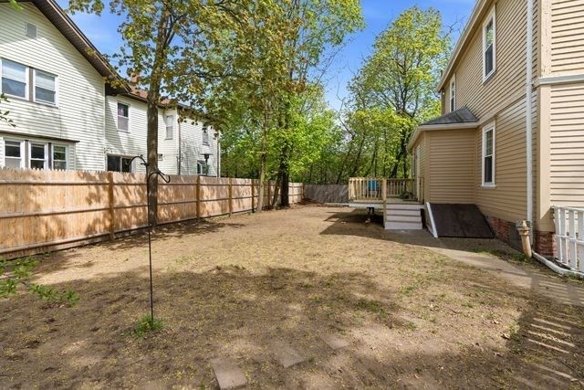 10 Oak Bluff St, Medford, MA 02155