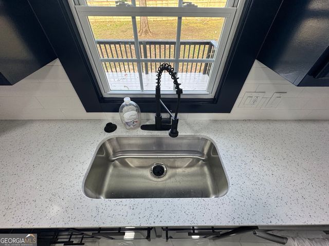 1390 White Oak Street SE, Conyers, GA 30013