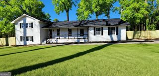 1390 White Oak Street SE, Conyers, GA 30013